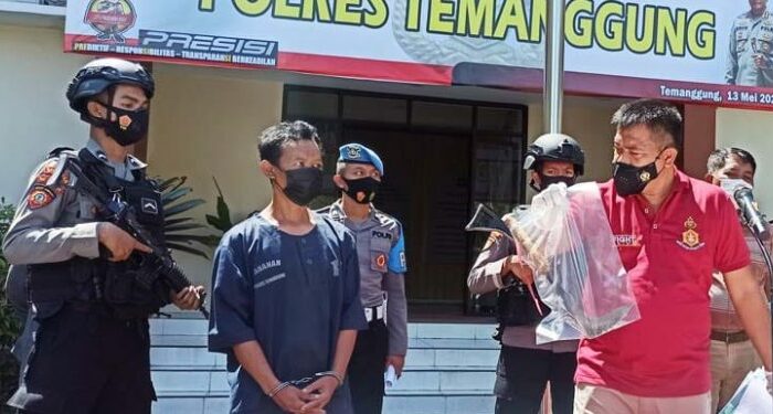 Tersangka pembacokan ditahan di Polres Temanggung