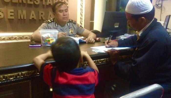 Anak Umur 6 tahun Di Sodomi  Di Pemakaman