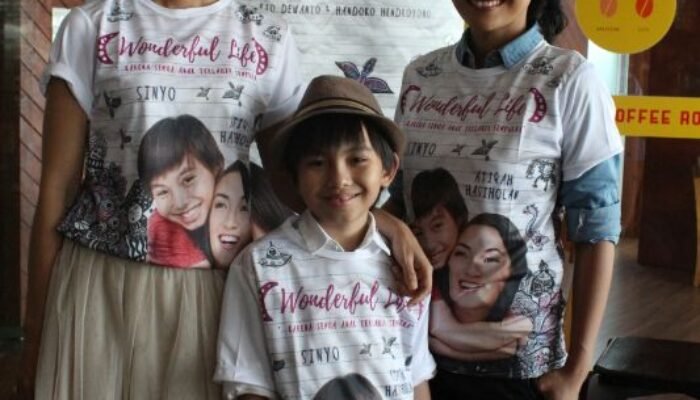 Beratnya Menjadi Ibu dari Anak Disleksia Dirasa Atiqah Hasiholan