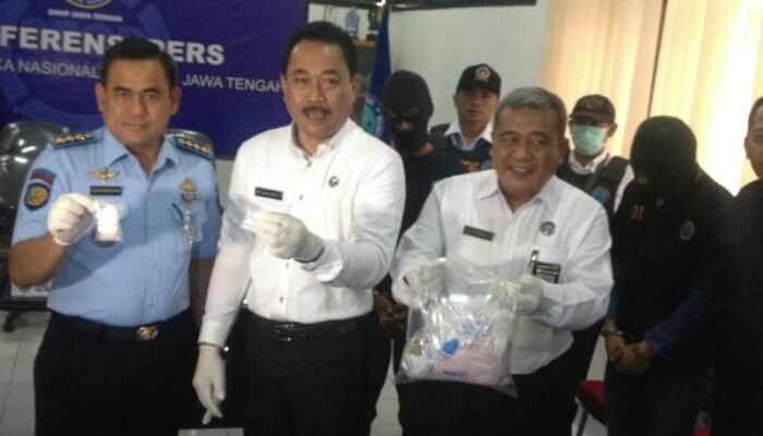 Sipir Kedungpane Tiga Kali Jadi Kurir Sabu ke Lapas
