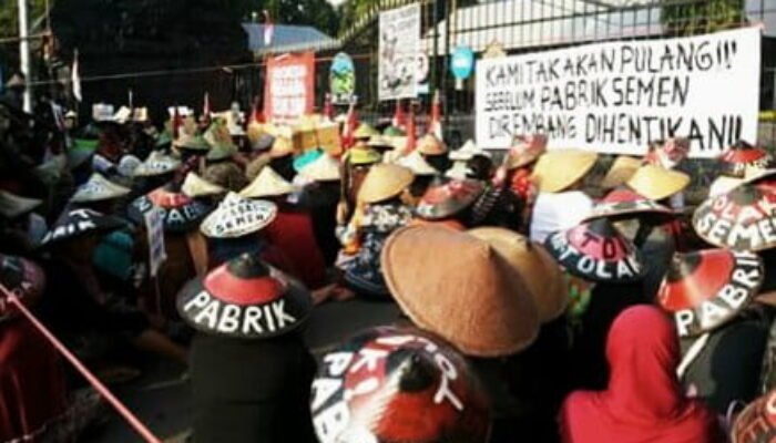 Nama Fiktif Dalam Dokumen Penolak Pabrik Semen