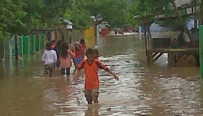 Banjir Kembali  Redam Kabupaten Bima, Di Aceh Timur Dan Cirebon Mulai Surut