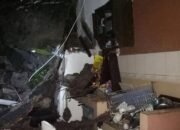 Dua Rumah Rusak Terkena Longsor Talud
