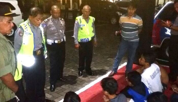 Terlibat Bentrok Belasan Remaja Ditangkap Polsek Semarang Barat