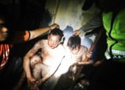 Dua Maling Motor Babak Belur Dihajar Warga