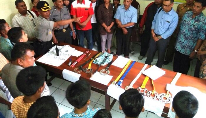 Saling Ejek Lewat BBM, 4 Sekolah Terlibat Bentrok