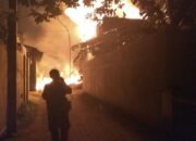 Gudang Gondo Pekalongan Terbakar