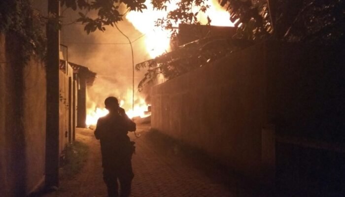 Gudang Gondo Pekalongan Terbakar
