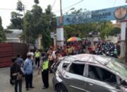 Sopir Truk Alami Patah Kaki