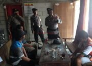 Puluhan Botol Miras Tanpa Ijin Edar Disita