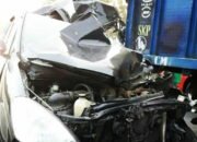Hantam Truk Pasangan Suami Istri Tewas di Ruas Tol