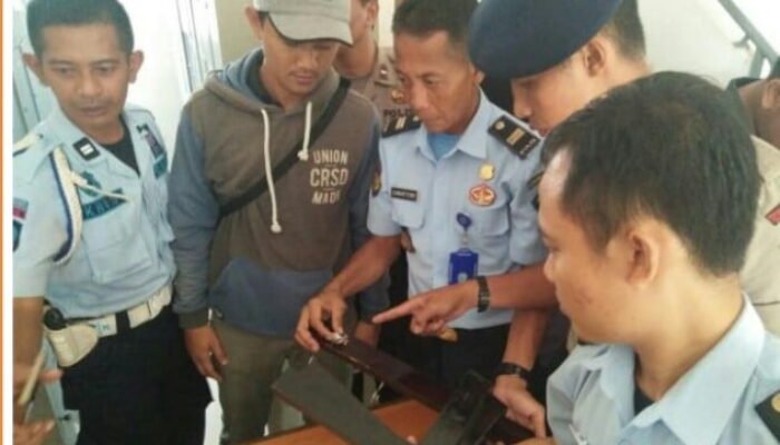 Penyelundupan Sabu Lewat Gantungan Baju dan Salib ke Lapas Nusakambangan Digagalkan