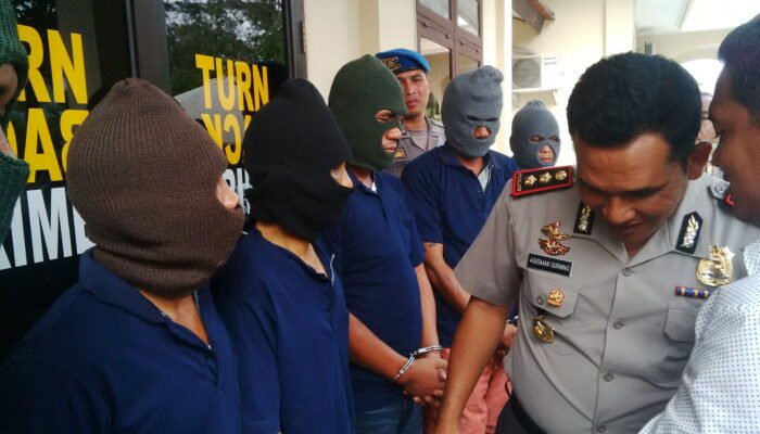 Sekali Grebeg, Dua ‘Polisi’ Dapat Bagian Rp 77,5 Juta