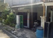 Densus 88 Geledah Rumah Terduga Teroris Satria Aditama