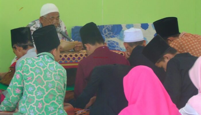 Kitab Kuning, Pengisi Waktu Puasa Anak Pondok