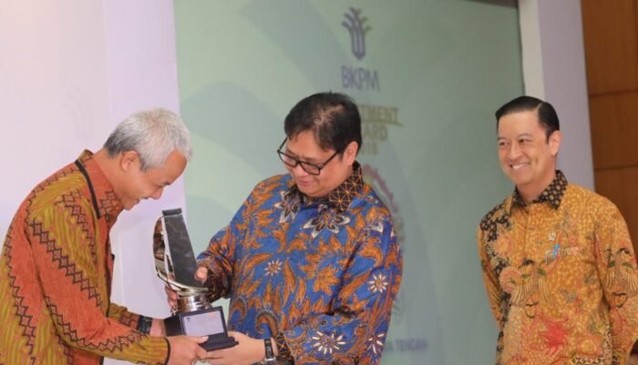 Pelayanan Perizinan Jateng Terbaik Nasional