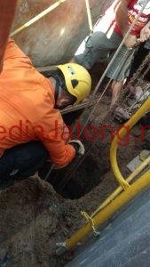 Gali Sumur, Pria Ini Justru Tertimbun Tanah
