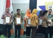 Grobogan Terima Penghargaan STBM Kemenkes 2018