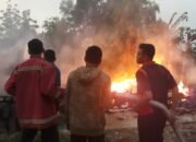 Korsleting Listrik, 30 Alat Pertanian Ludes Terbakar