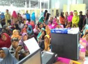 Pedagang Lesehan Nunggu Nomor Lapak