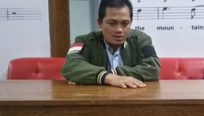 Suharsono : Bahayakan Pengguna jalan, Kota Semarang Perlu Masterplan Reklame