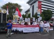 Puluhan Anak Muda Turun Ke Jalan Ajak Masyarakat Kawal Pemilu