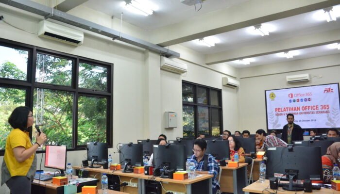USM Gandeng Microsoft Gelar Pelatihan Office 365