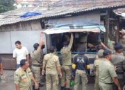 Nekad Berdagang, PKL Diatas Saluran Kembali Ditertibkan