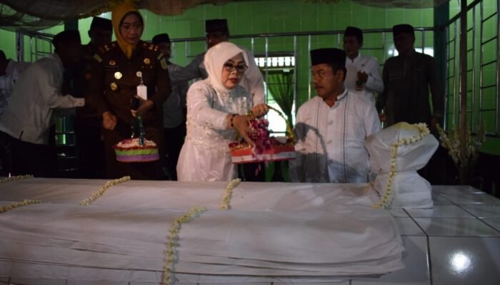 Bupati Grobogan Ziarahi Makam Para Pendahulu Jelang Hari Jadi ke 294