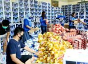 Berkah Ramadhan, Lasmi Indaryani Bagikan 2000 Paket Sembako