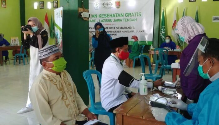 Prihatin Wabah Corona, LAZISNU Jateng Beri Layanan Kesehatan Gratis Berkeliling
