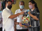 Mensos Juliari Blusukan Ke Depok Untuk Memastikan Bansos Tersalurkan