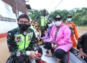 Semarang Dikepung Bencana, Dandim Perintahkan Prajuritnya Turun Tangan Bantu Korban