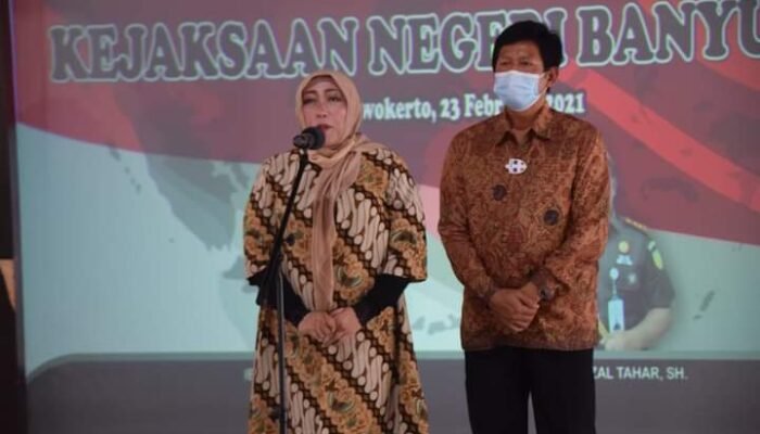 Dra Soimah SH, MH Kepala Kejaksaan Negeri Banyumas Gantikan Amrizal Tahar SH, MH