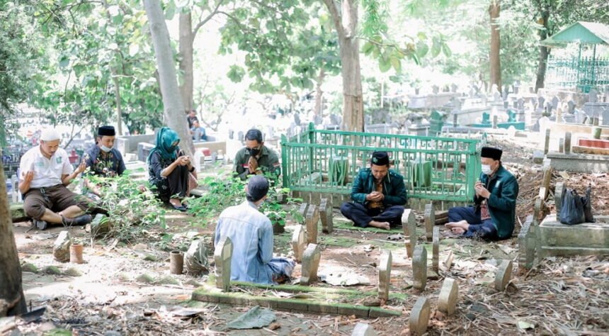 Kenang Jasa Para Pendahulu, PKB Ziarahi Makam Ketua Dewan Syuro Pertama