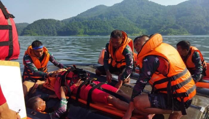 Disjasad Jalin Kerja Sama Teknis Pelatihan Dengan Basarnas