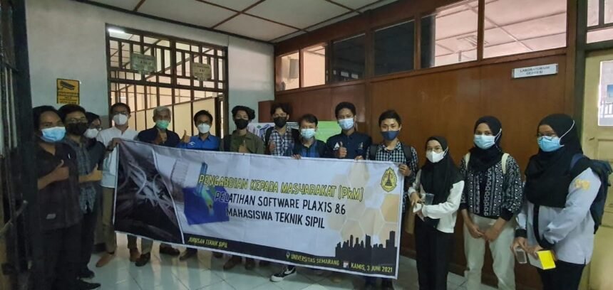 Mahasiswa Teknik Sipil Di Semarang Dapat Pelatihan Software Deteksi Longsor
