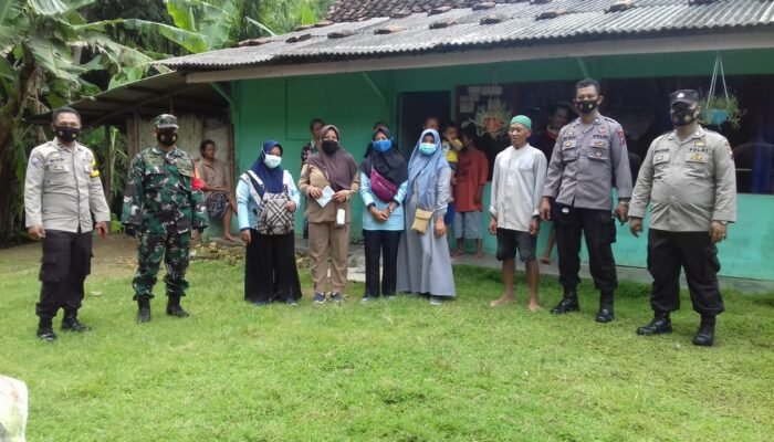 Percepatan Vaksinasi, TNI Jajaran Kodim Cilacap Pastikan Warga Yang Belum Tervaksin Ikut Vaksin
