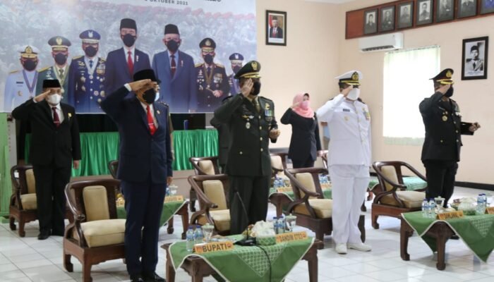 Forkopimda Kabupaten Cilacap Mengikuti Upacara Peringatan HUT TNI Ke-76, Ini Harapan Mereka