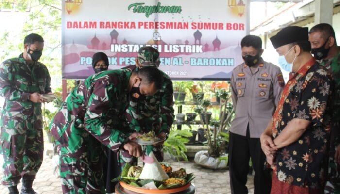 Dandim Cilacap Resmikan Sarana Air Bersih dan Instalasi Listrik Ponpes Al Barokah