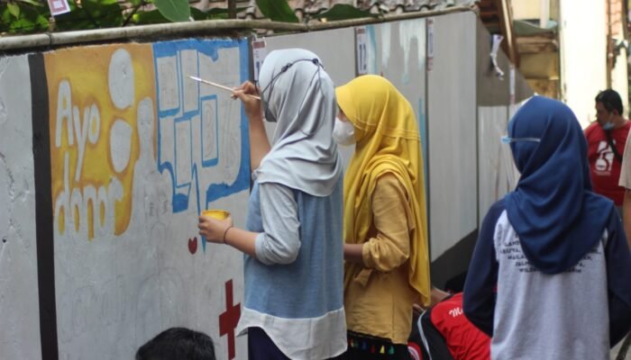 Lomba Mural dan Poster Semarakan HUT PMI ke 76