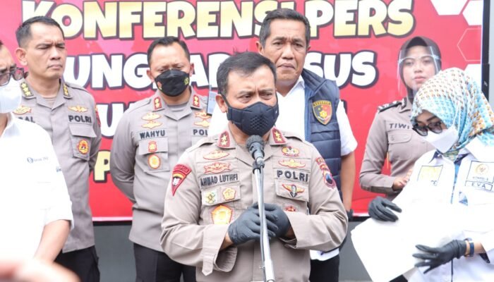 Polda Jateng Ungkap Percetakan Uang Palsu di Sukoharjo, Amankan Barang Bukti Upal Senilai Rp. 1,26 Miliar