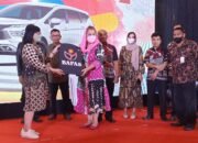 Yustiningsih Tak Menyangka, Dapat Mobil Mitsubishi Xpander Gara-gara Nabung di BPR Bank Pasar