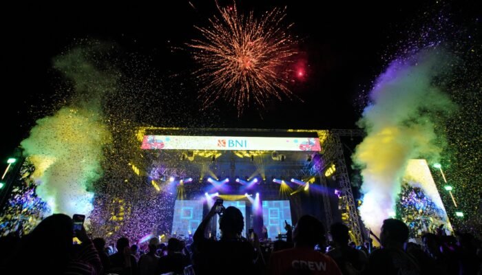Pesta Bergoyang Pelayanan BNI Ditengah Gebyar Musik Bagi Warga Demak