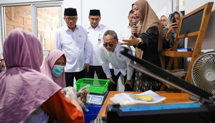 Membangun Ekosistem Ekonomi Desa, Taj Yasin Pastikan Koperasi Merah Putih Akan Berjalan Optimal