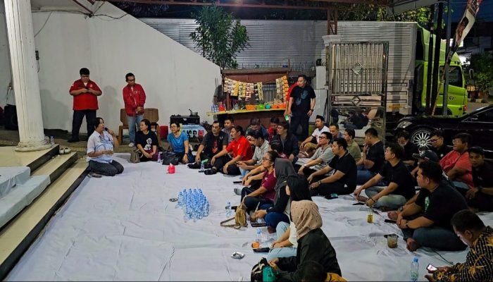 Bikin ‘Angkringan Solidaritas’, Cara Anak Muda Semarang Serap Aspirasi dan Dukung UMKM 