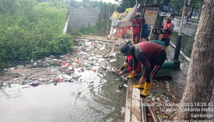 DPU Kota Semarang Masih Kerja Keras Bersihkan Saluran Dari Sampah, Supaya Pompa Bekerja Maksimal